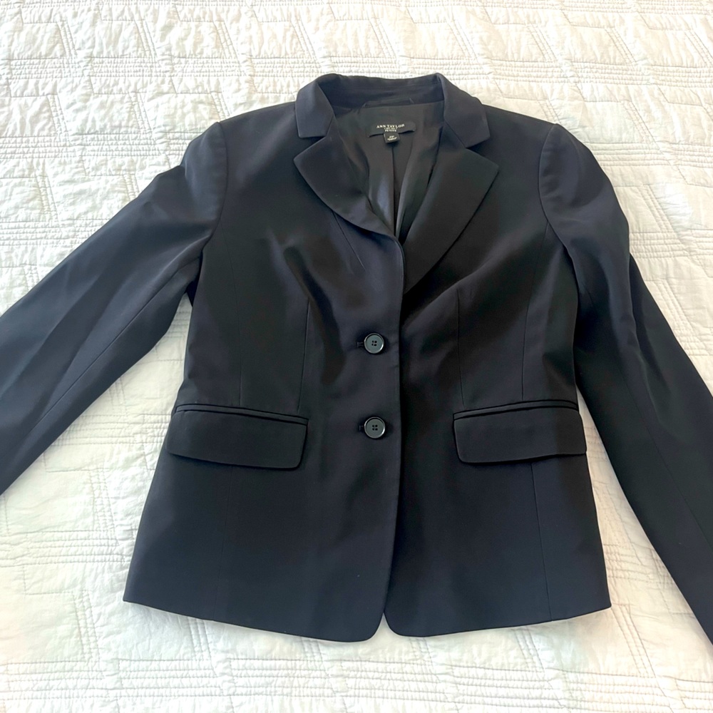 Ann Taylor Petite Two Button Black Blazer